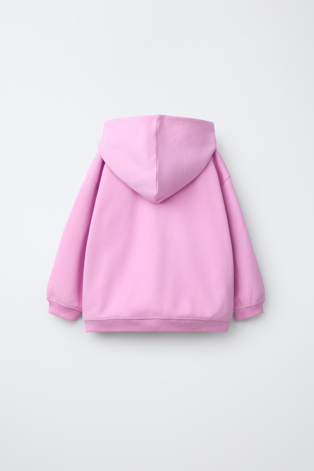 ТОЛСТОВКА НА МОЛНИИ С РЕЛЬЕФНЫМ ТЕКСТОМ И ЭФФЕКТОМ INTERLOCK