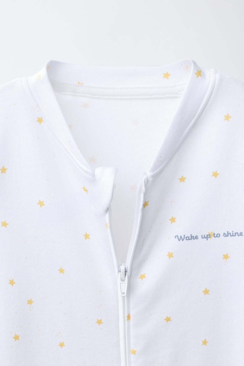 НАБОР ИЗ ДВУХ УТЕПЛЕННЫХ КОМБИНЕЗОНОВ С ЦВЕТОЧНЫМ ПРИНТОМ