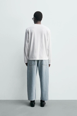 Джинсы зауженные WIDE FIT- Заказать в России