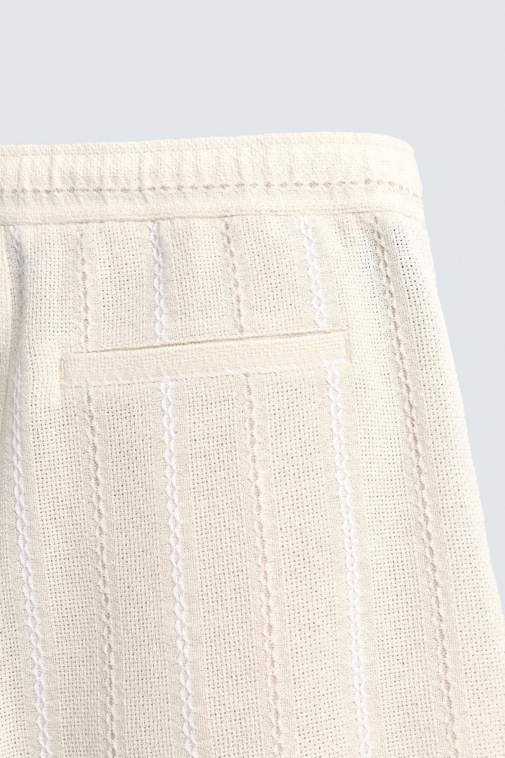 Бермуды с геометрическим жаккардовым узором