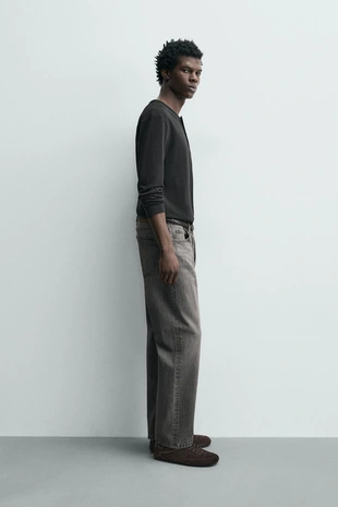 Джинсы REGULAR FIT- Заказать в России