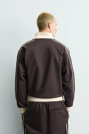 Толстовка на молнии с полосами- Заказать в России