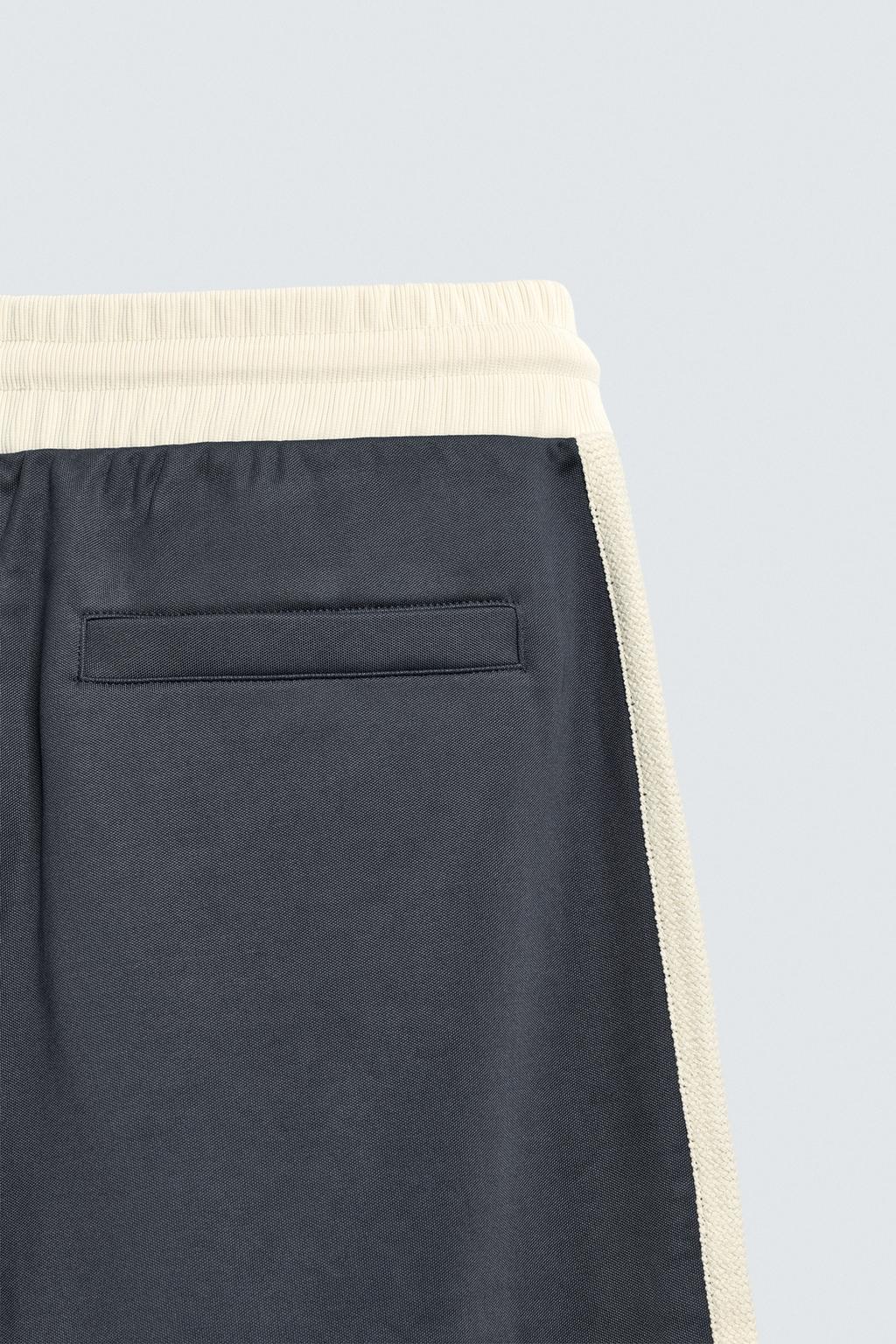 ДЖОГГЕРЫ WIDE FIT С ЛАМПАСАМИ