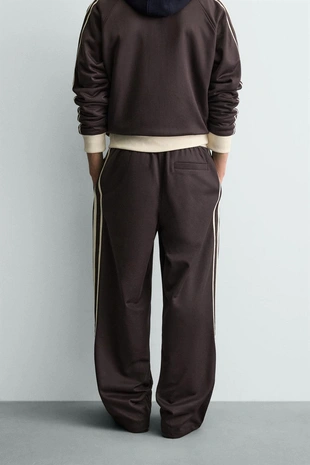 Джоггеры WIDE FIT с лампасами- Заказать в России