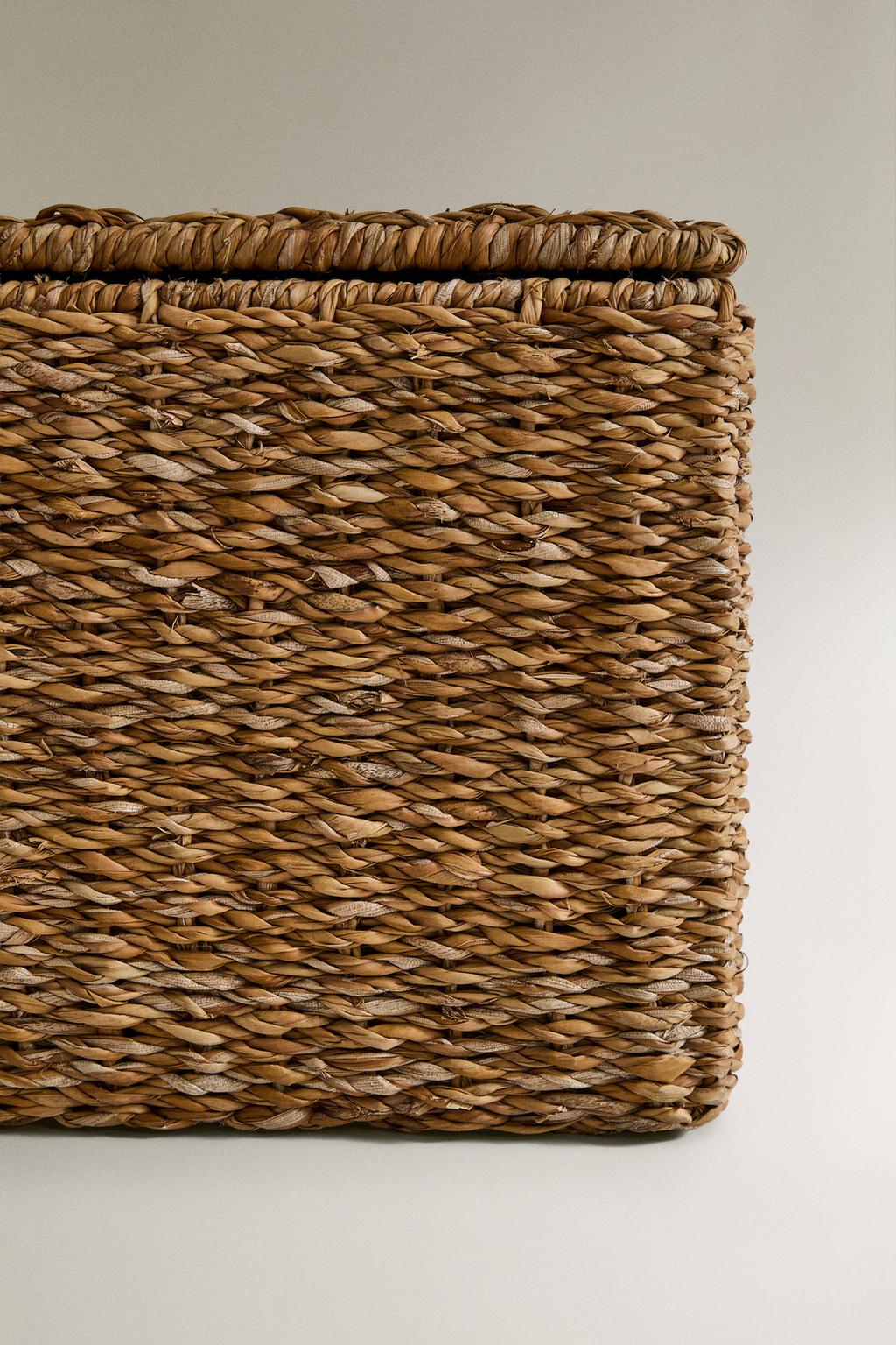 Корзина из морской травы с крышкой