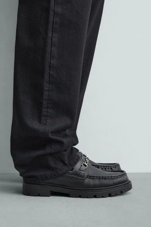 Лоферы с металлической деталью- Заказать в России