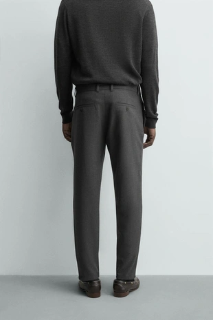 Брюки чинос из комфортной рельефной ткани- Заказать в России