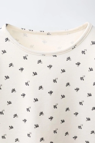 Комплект из футболки и брюк с цветочным принтом и бантами- Заказать в России