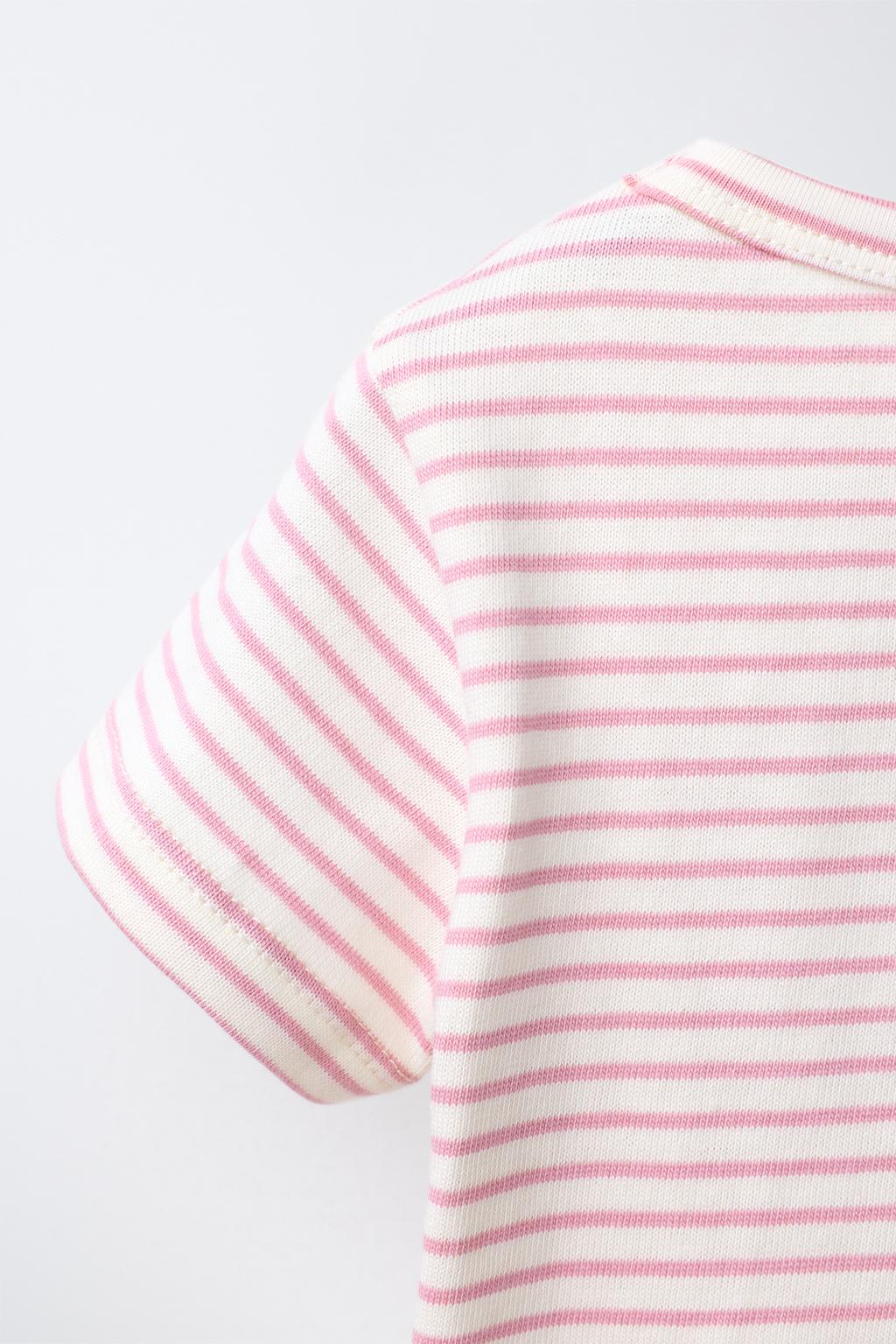 МЯГКАЯ ФУТБОЛКА В ПОЛОСКУ ИЗ ТКАНИ