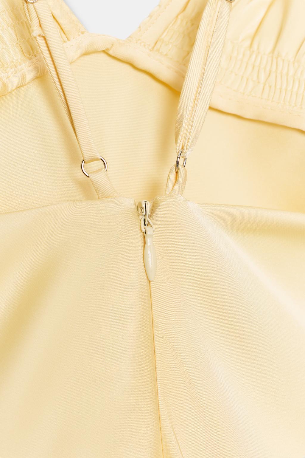 АТЛАСНОЕ ПЛАТЬЕ МИДИ СО СБОРКАМИ