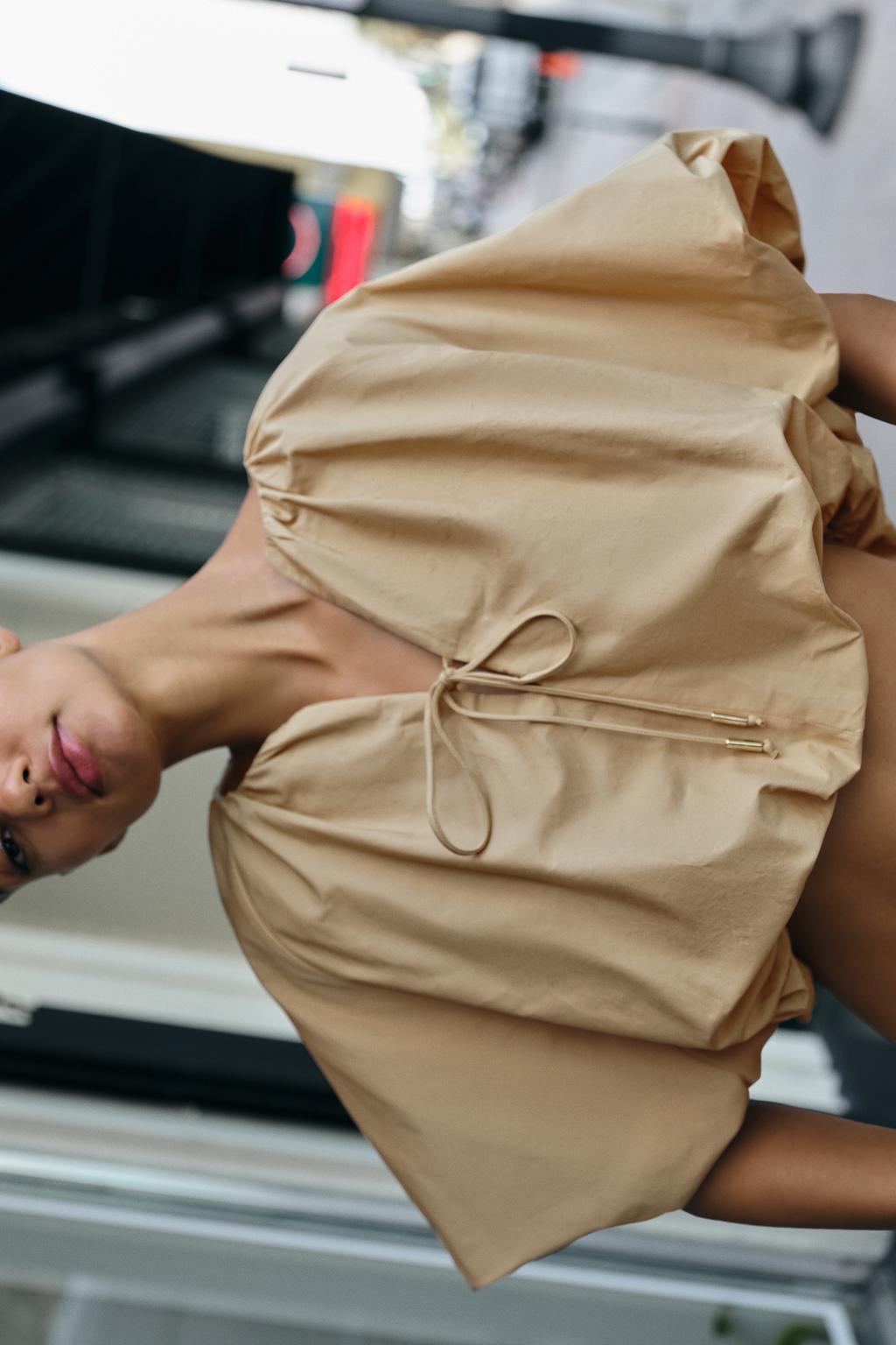 УКОРОЧЕННЫЙ ТОП-БАЛЛОН ИЗ ПОПЛИНА