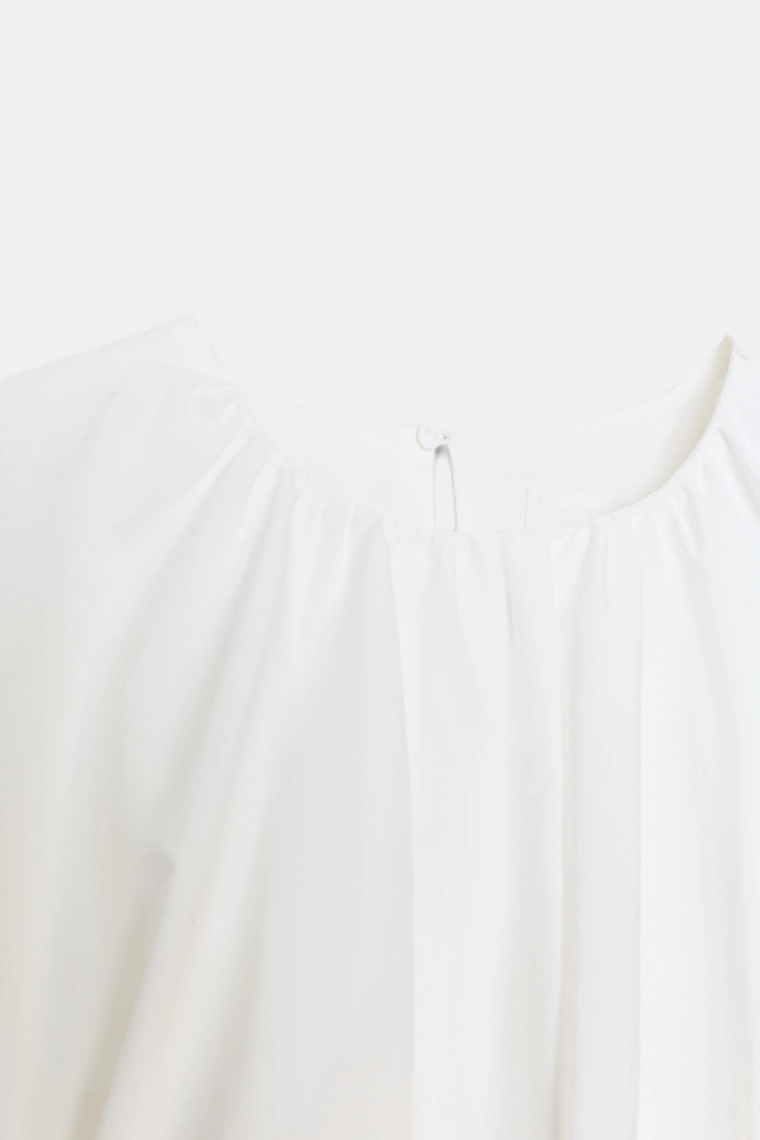 Топ с рукавами летучая мышь из поплина