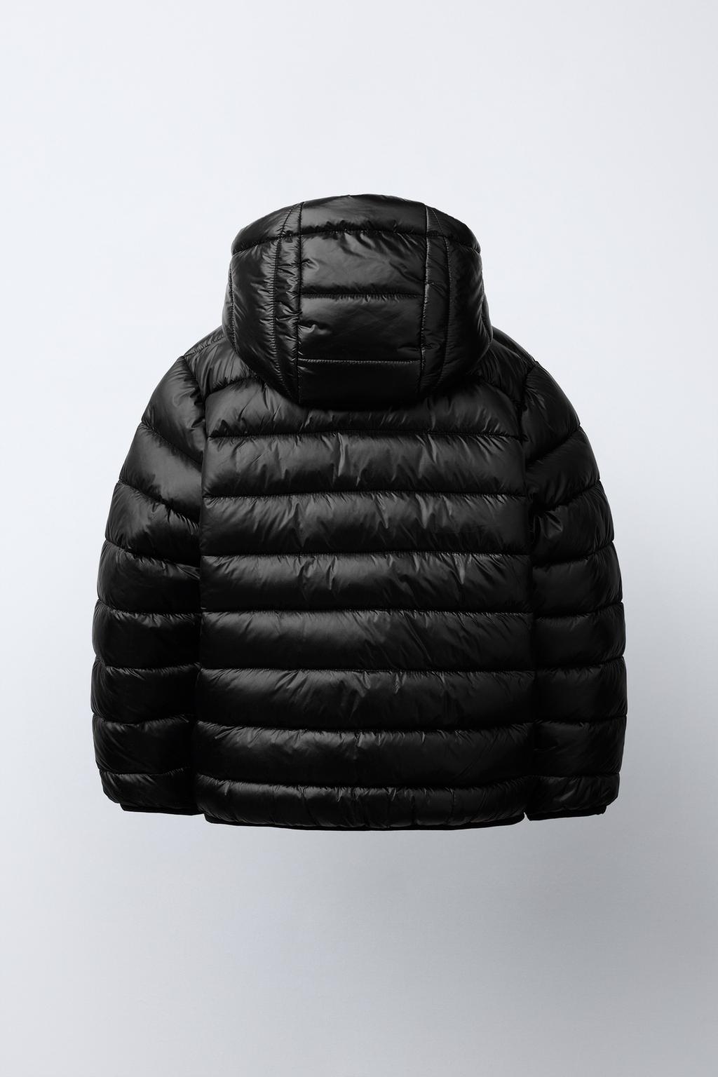 УЛЬТРАЛЕГКАЯ КУРТКА С ТЕКСТОМ