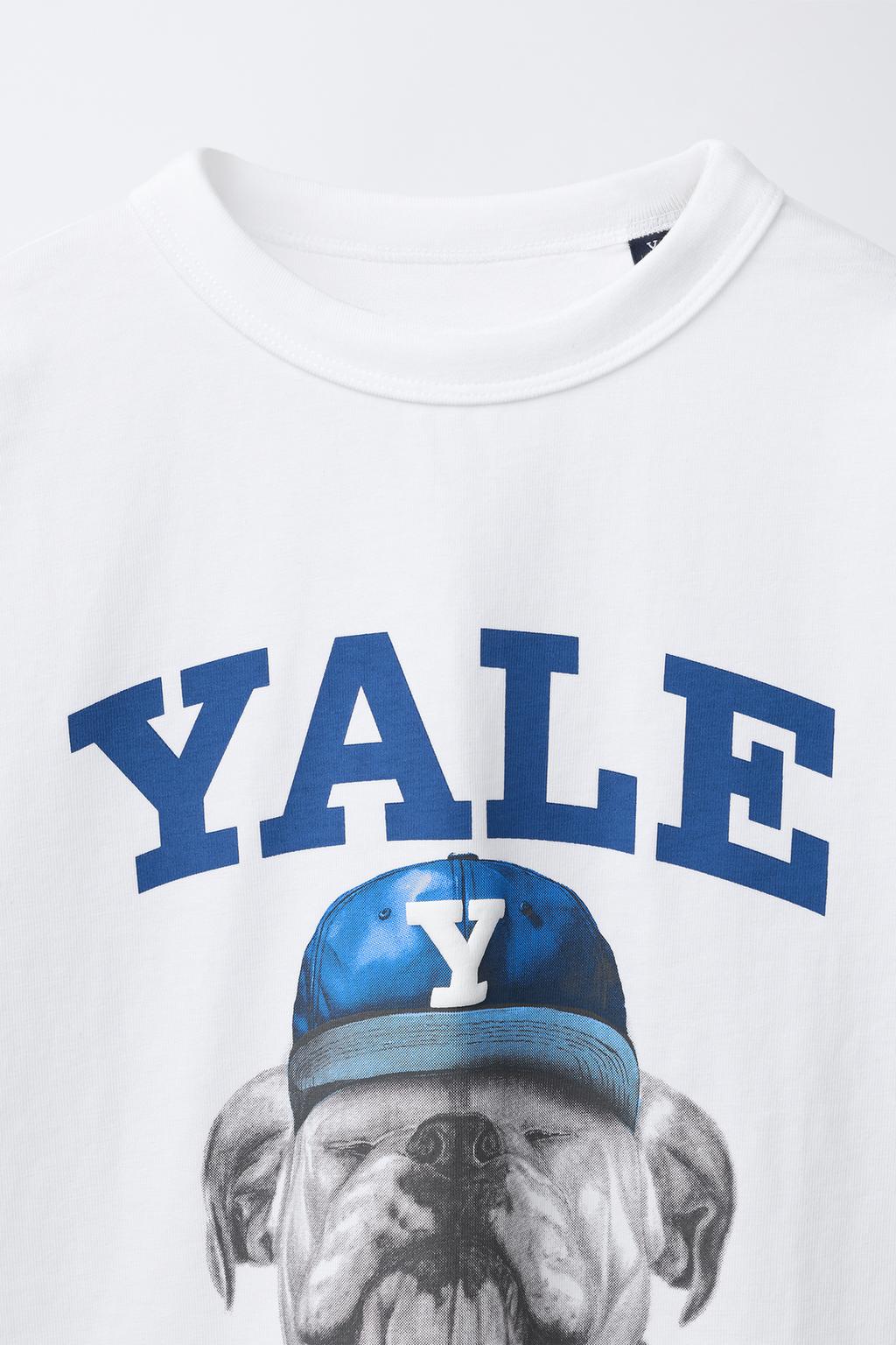 ФУТБОЛКА С СОБАКОЙ YALE UNIVERSITY™