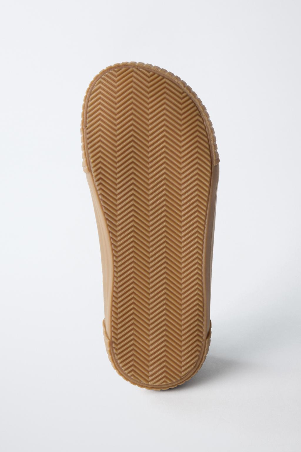 КОЖАНЫЕ КРОССОВКИ С РЕМЕШКАМИ BAREFOOT