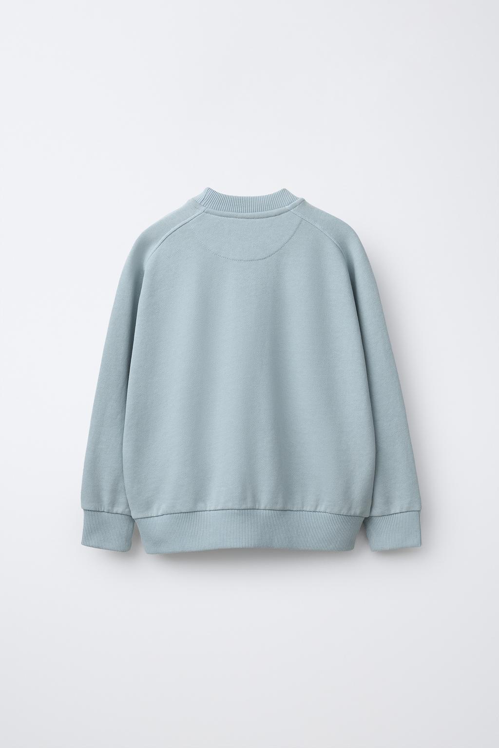 КОМПЛЕКТ ИЗ ТОЛСТОВКИ И ШОРТОВ С НАДПИСЬЮ