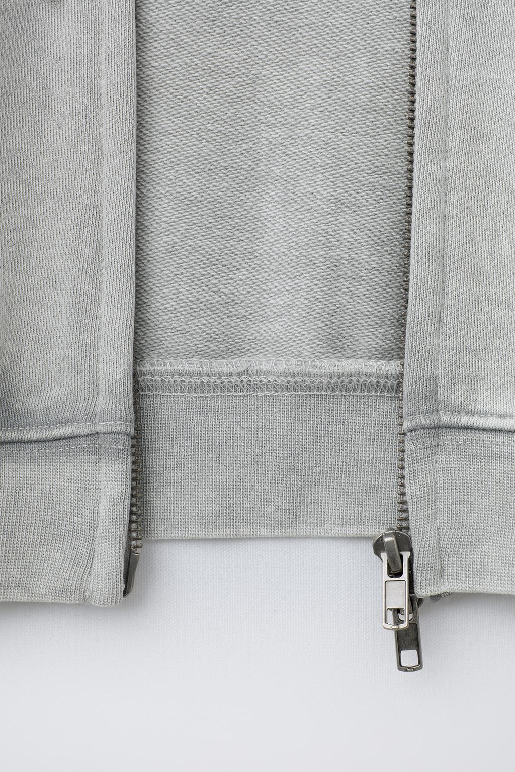 ТОЛСТОВКА НА МОЛНИИ С ТЕКСТОМ