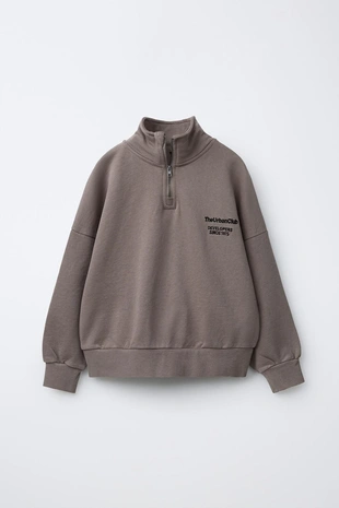 Толстовка из мягкой ткани с надписью- Заказать в России