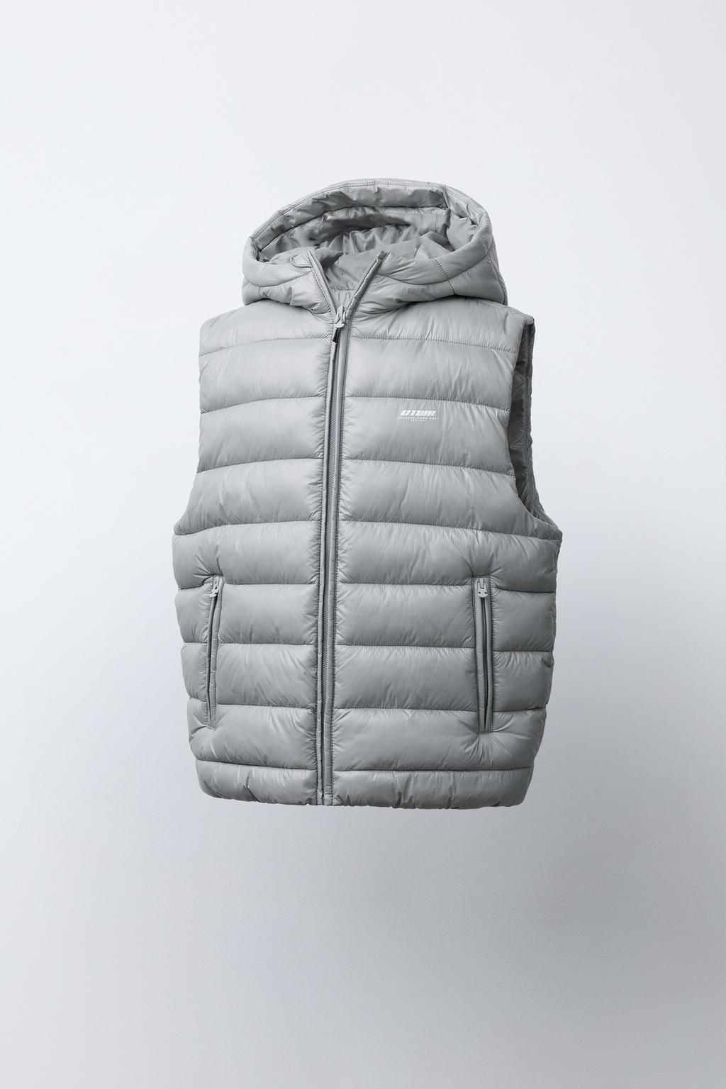 ОЧЕНЬ ЛЕГКИЙ ЖИЛЕТ С НАДПИСЬЮ