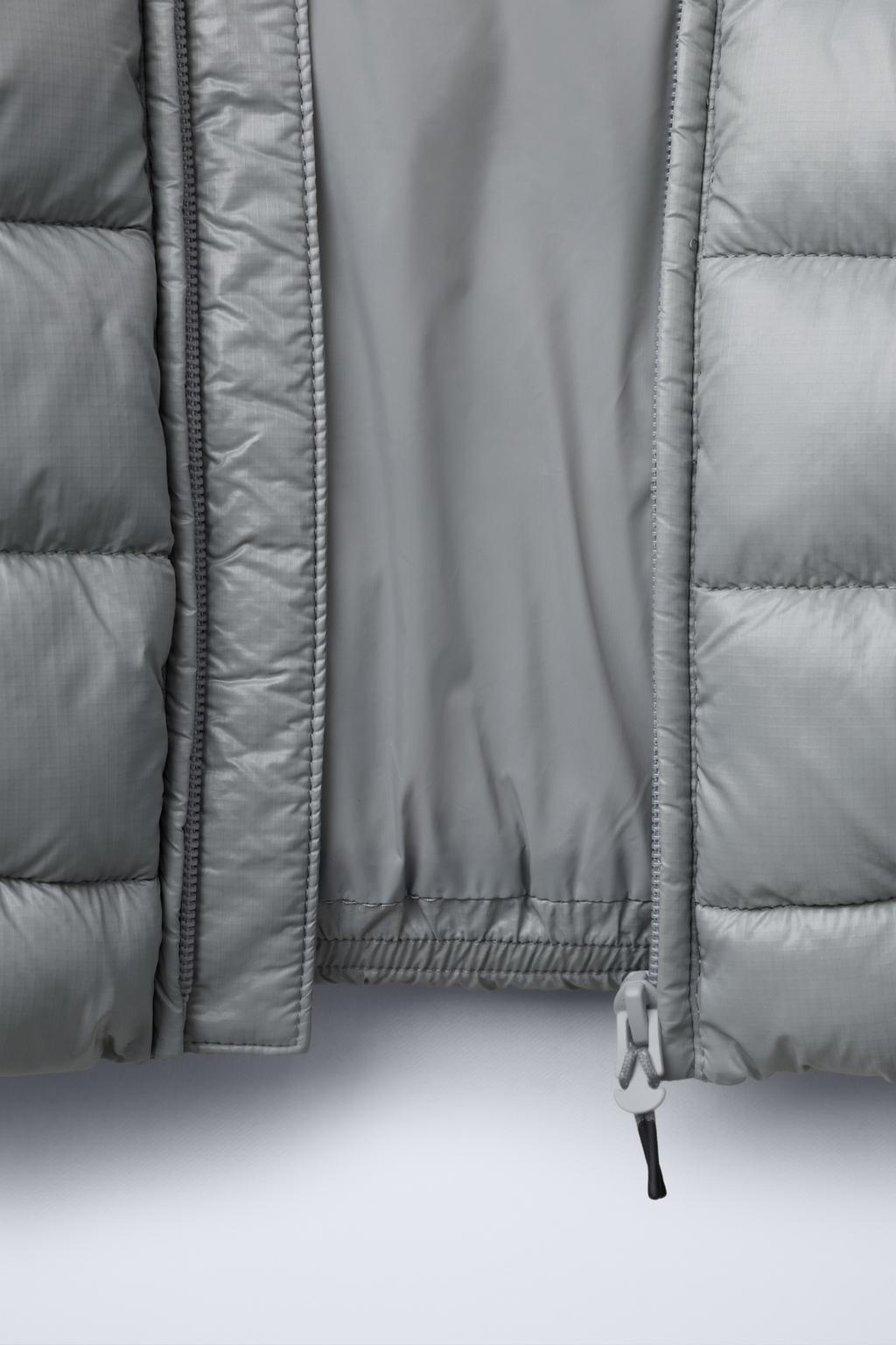 ОЧЕНЬ ЛЕГКИЙ ЖИЛЕТ С НАДПИСЬЮ