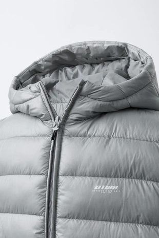 Очень легкий жилет с надписью- Заказать в России