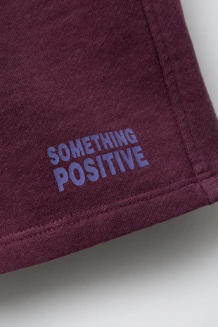 Шорты из мягкой ткани с надписью- Заказать в России