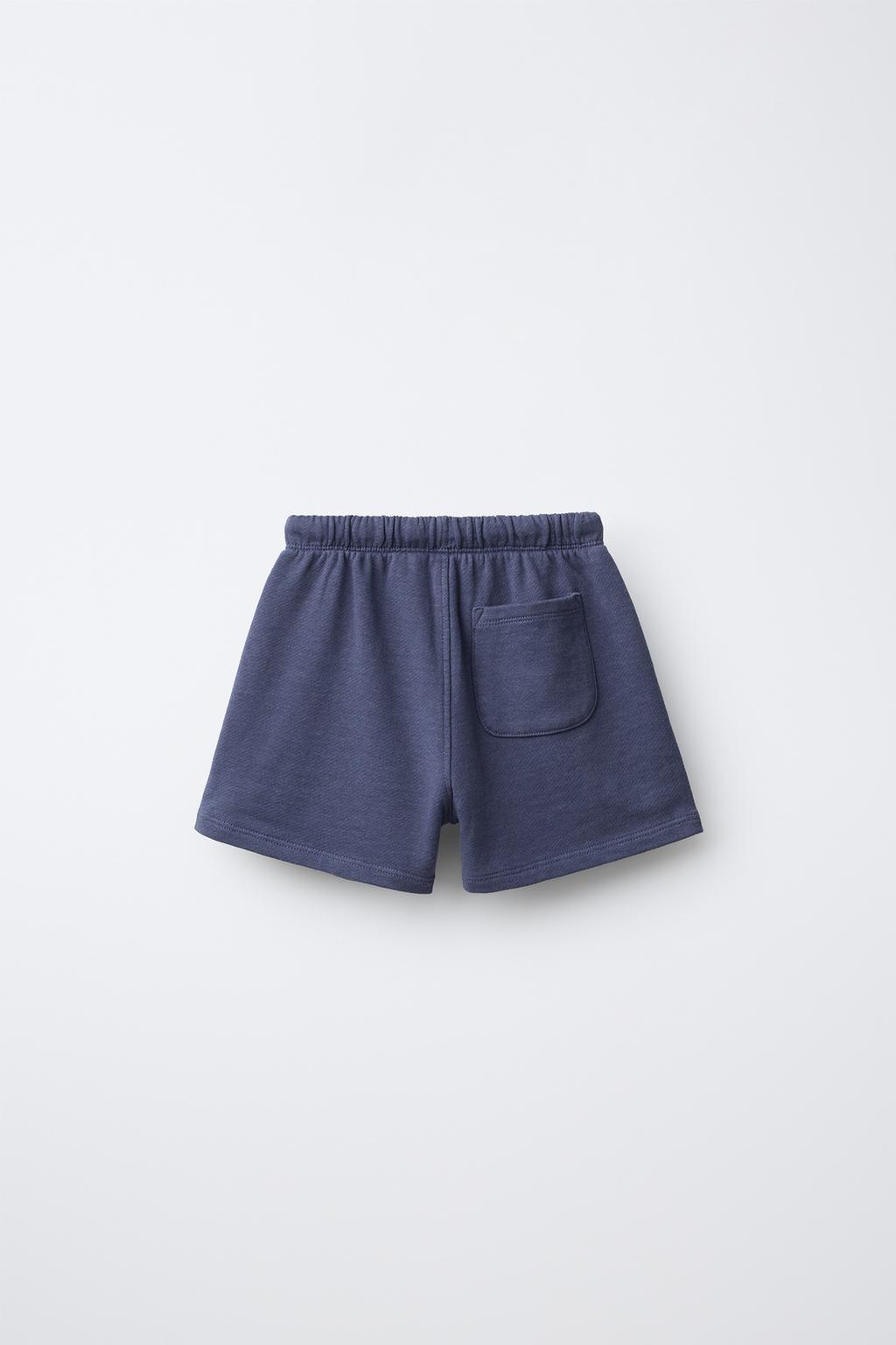 ШОРТЫ ИЗ МЯГКОЙ ТКАНИ С НАДПИСЬЮ