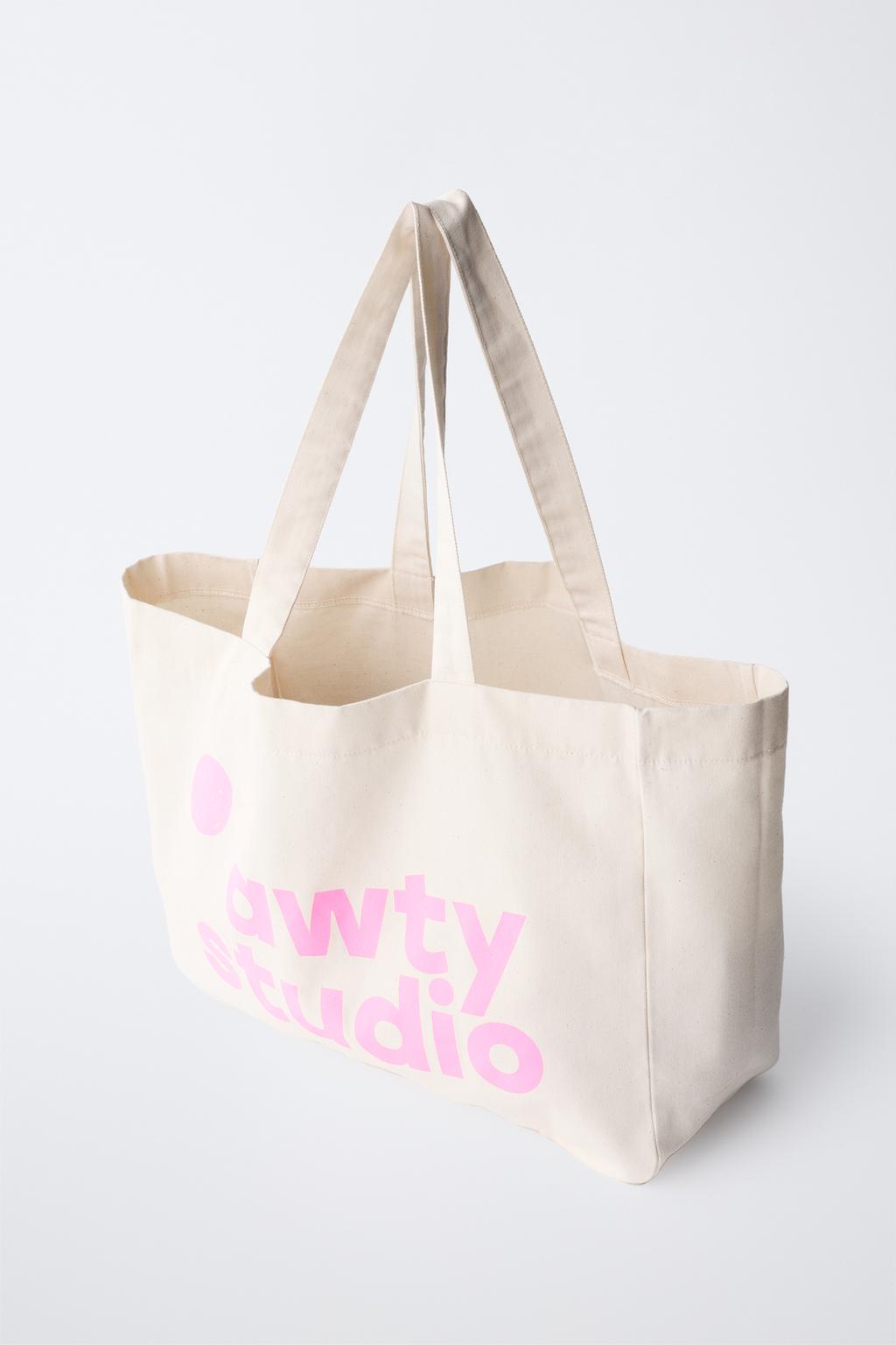 СУМКА-ТОУТ С ПРИНТОМ И НАДПИСЬЮ