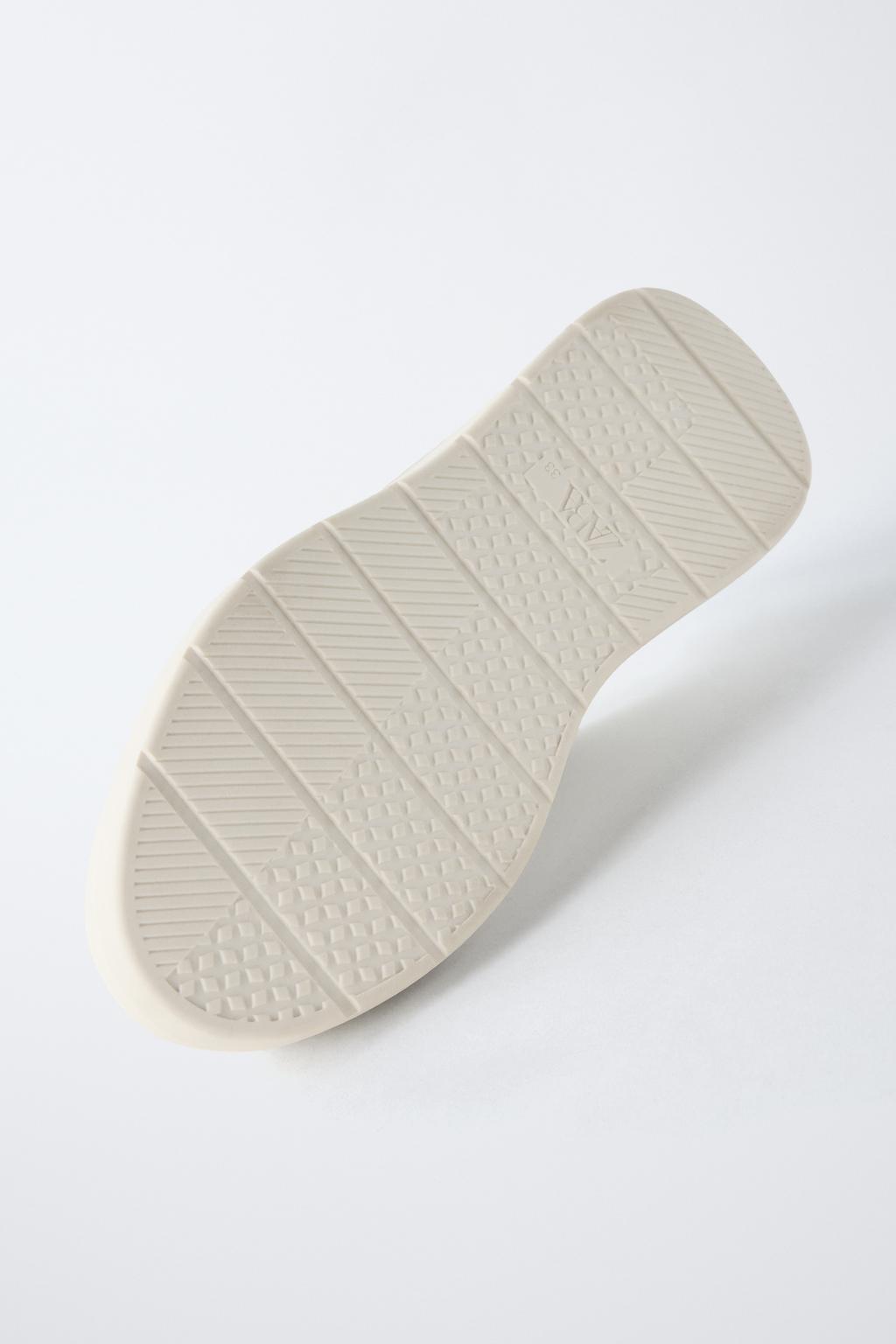 КЕДЫ НА ПЛАТФОРМЕ