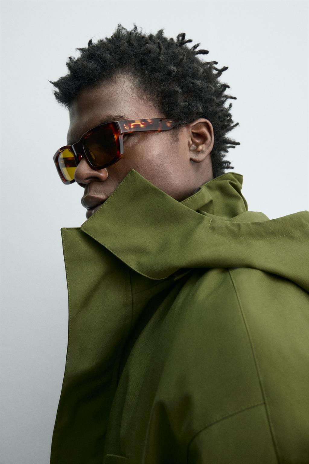 ТЕХНИЧЕСКАЯ ПАРКА С ОТСТЕГИВАЮЩИМСЯ ЖИЛЕТОМ