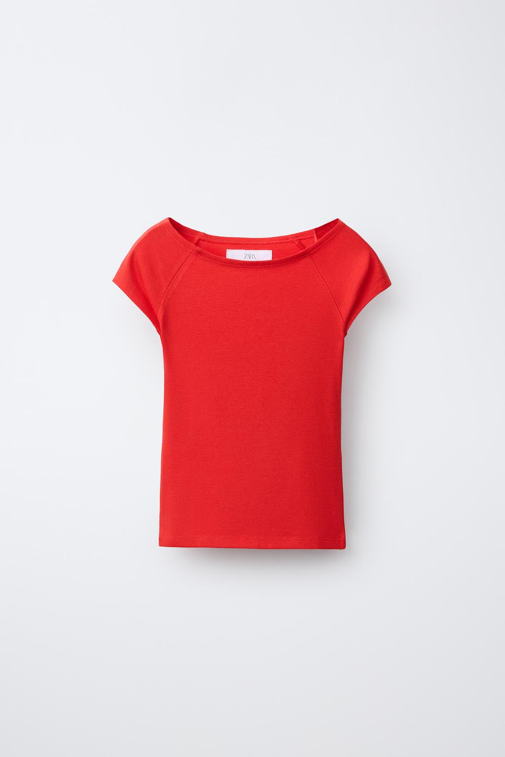 ОДНОТОННАЯ ФУТБОЛКА С МОДАЛОМ