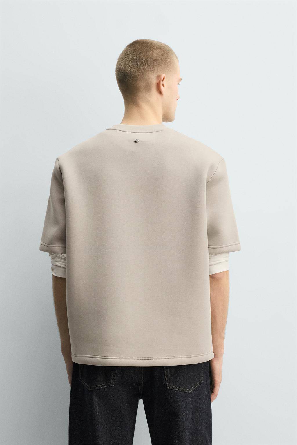 ТОЛСТОВКА OVERSIZE ИЗ ТЕХНИЧЕСКОЙ ТКАНИ