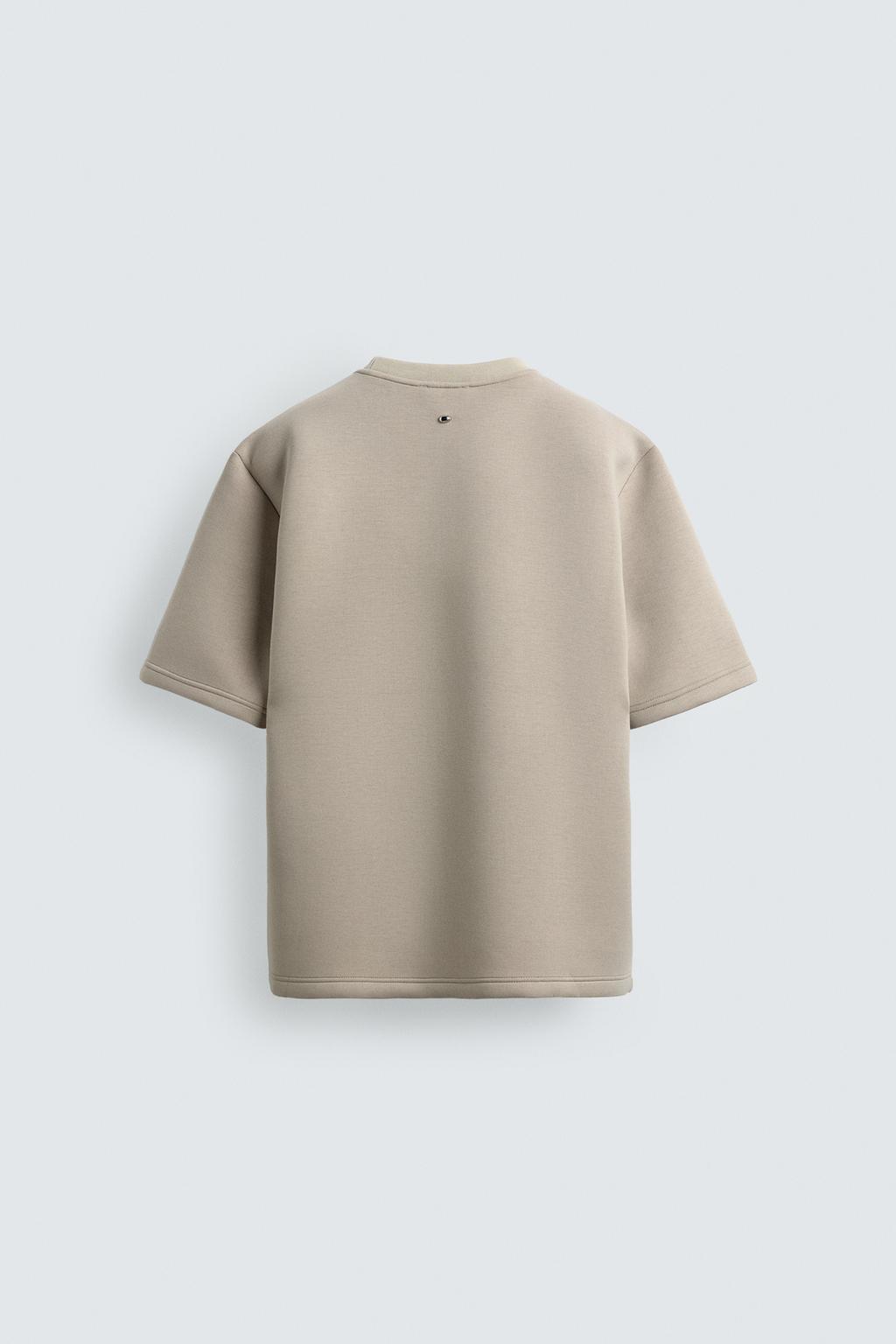 ТОЛСТОВКА OVERSIZE ИЗ ТЕХНИЧЕСКОЙ ТКАНИ