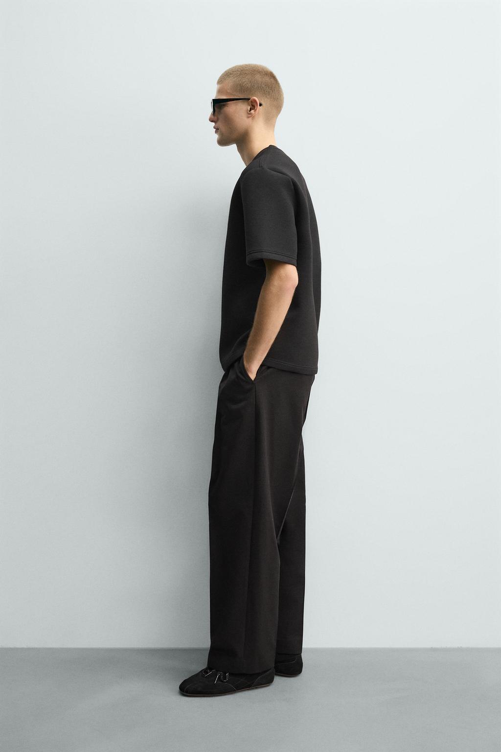 ТОЛСТОВКА ОВЕРСАЙЗ ИЗ ВЫСОКОТЕХНОЛОГИЧНОЙ ТКАНИ