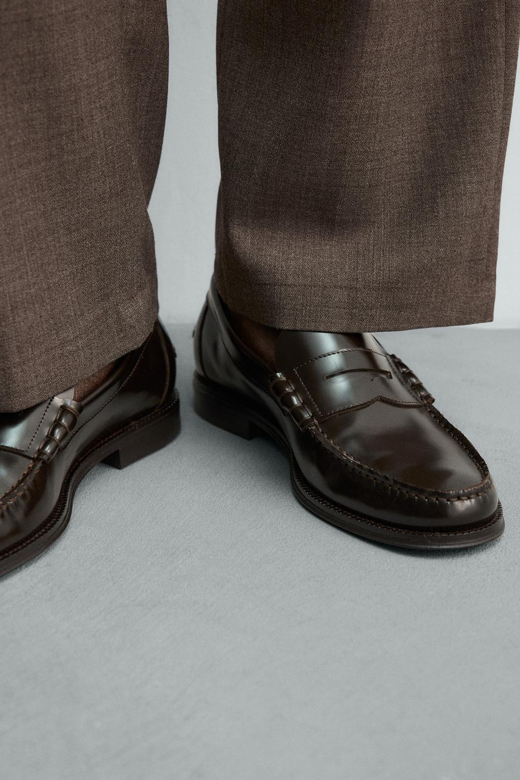 КОЖАНЫЕ ЛОФЕРЫ С ПЛАНКОЙ