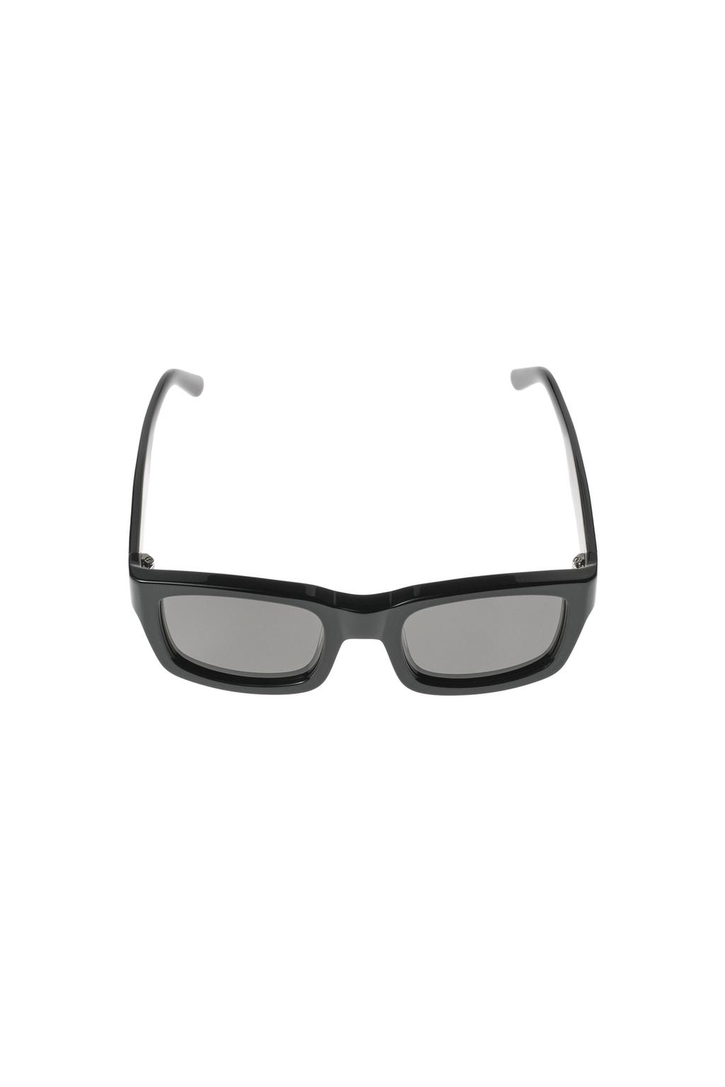 СОЛНЦЕЗАЩИТНЫЕ ОЧКИ КВАДРАТНЫЕ