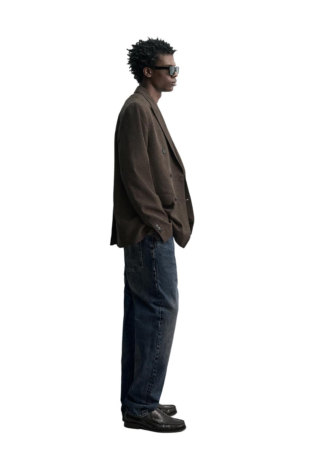 ДВУБОРТНЫЙ БЛЕЙЗЕР С ШЕРСТЬЮ