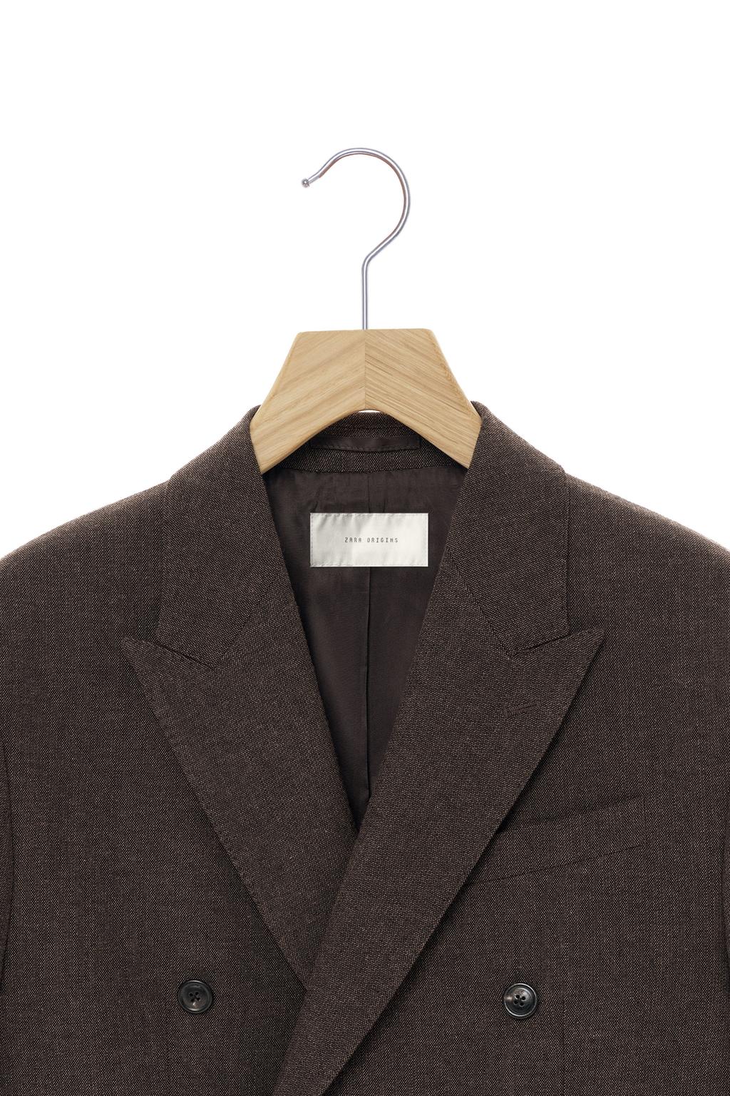 ДВУБОРТНЫЙ БЛЕЙЗЕР С ШЕРСТЬЮ