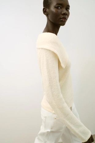 Топ с лацканами и молнией- Заказать в России