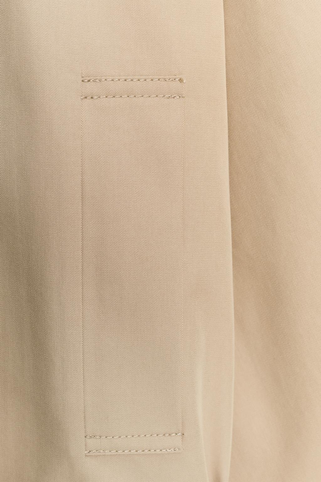 КОРОТКИЙ ТРЕНЧ С ПОЯСОМ