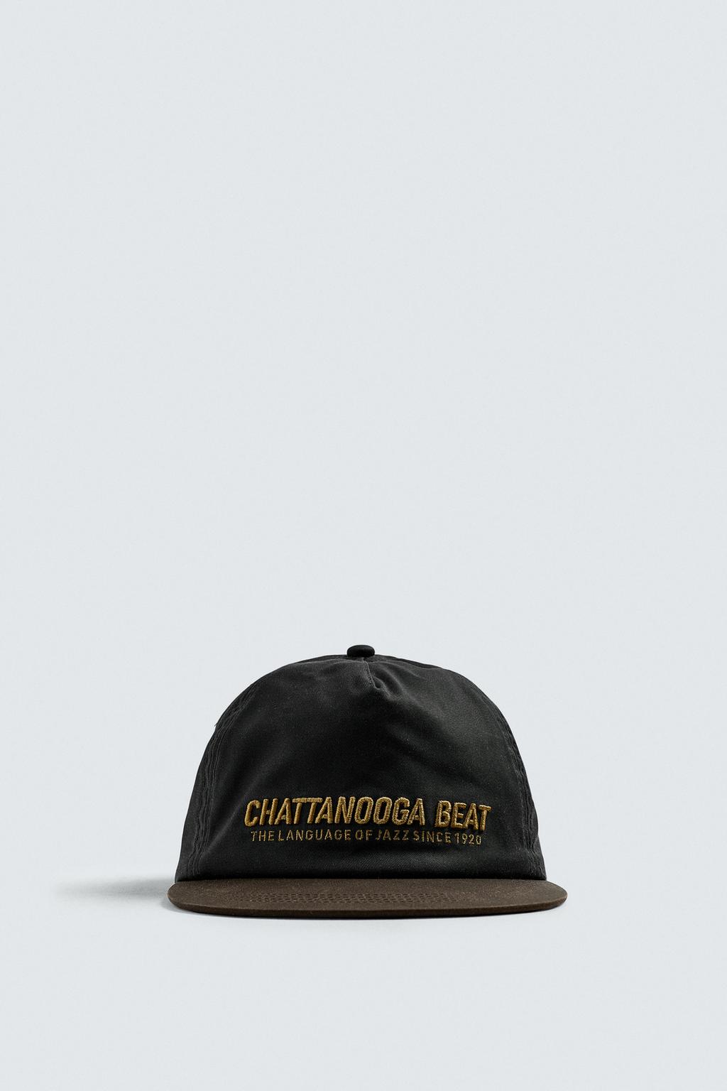 КЕПКА С ВЫШИТЫМ ПЛОСКИМ КОЗЫРЬКОМ FORD ©