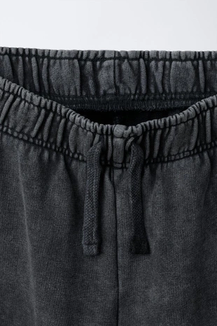 Джоггеры из ткани с эффектом потертости KPOP DEMON HUNTERS™ NETFLIX ©- Заказать в России