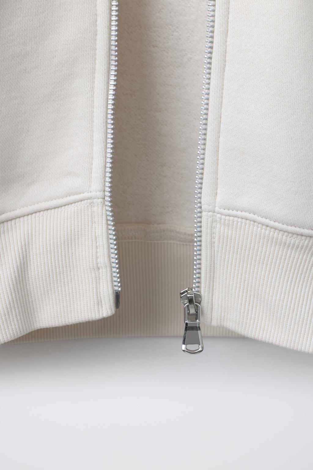 ТОЛСТОВКА НА МОЛНИИ БАЗОВАЯ