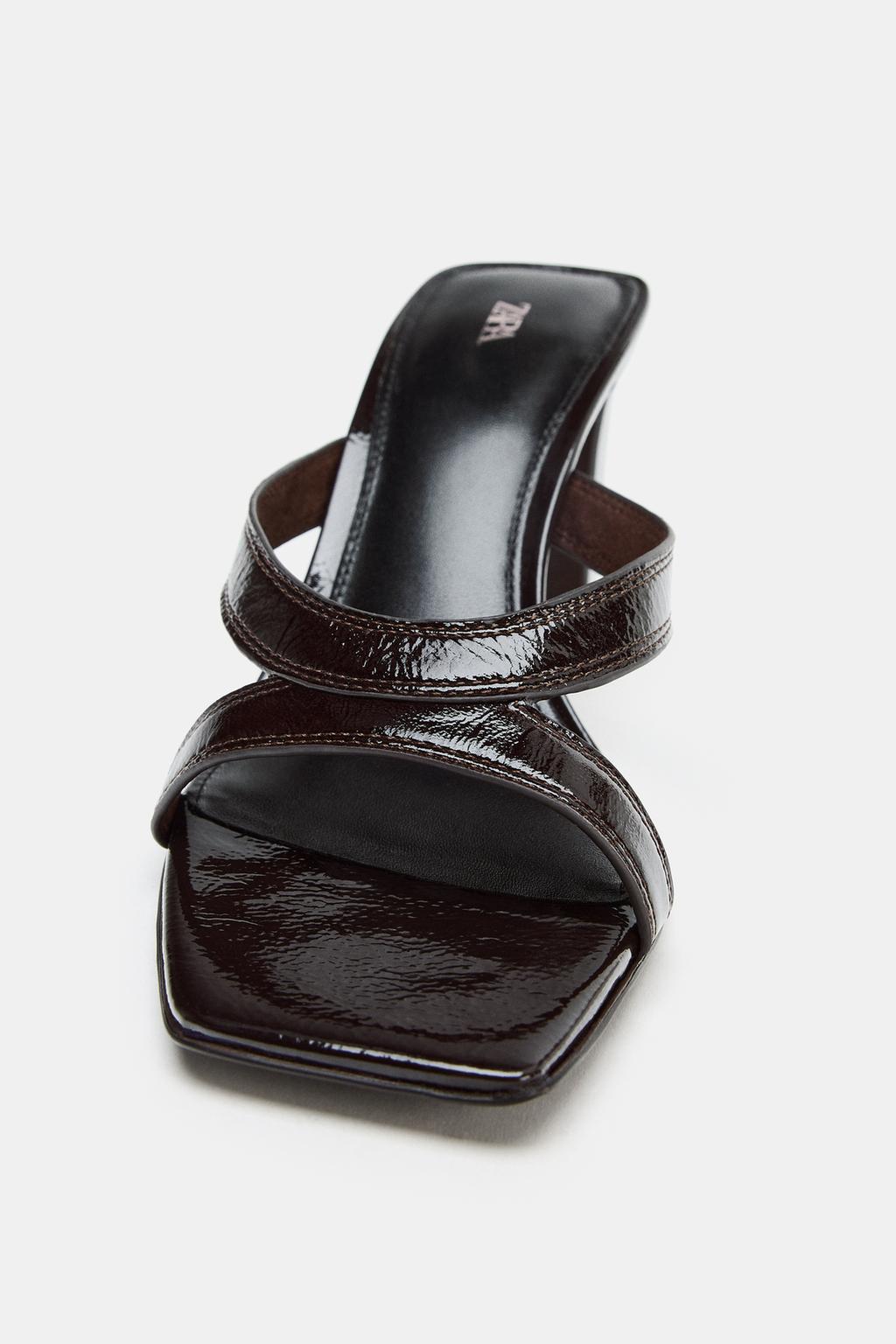 БОСОНОЖКИ НА КАБЛУКЕ С РЕМЕШКАМИ ИЗ КОЖИ