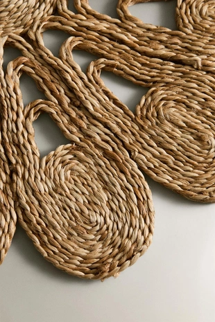 Плетеная круглая соломенная подставка с цветочным узором- Заказать в России