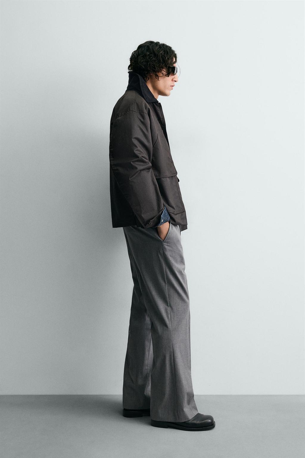 КУРТКА С ВОЩЕНОЙ ОТДЕЛКОЙ И КОМБИНИРОВАННЫМ ВОРОТНИКОМ