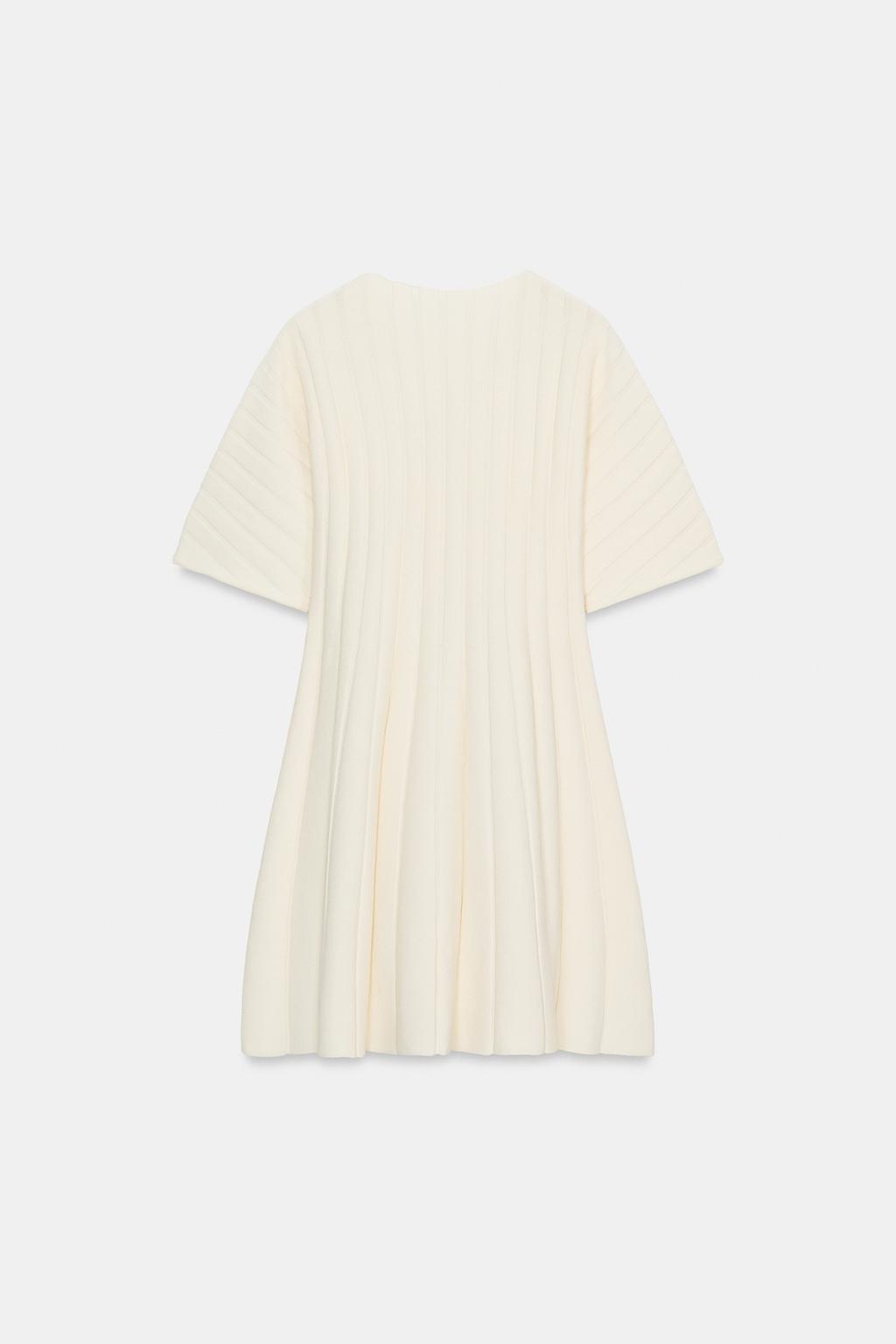 КОРОТКОЕ ПЛАТЬЕ В РУБЧИК С ОБЪЕМНЫМИ РУКАВАМИ