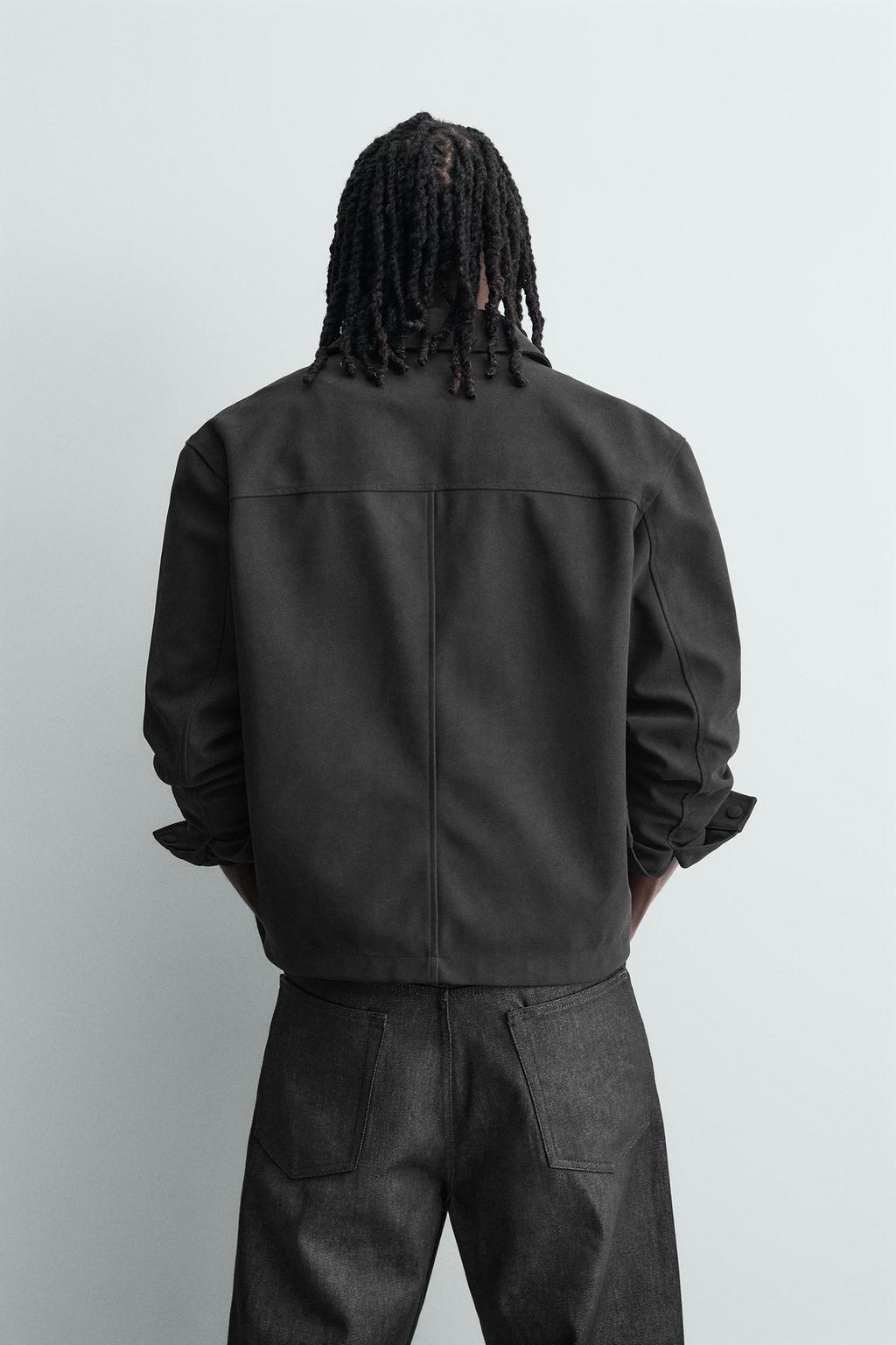 КУРТКА-РУБАШКА СВОБОДНОГО КРОЯ ИЗ ИСКУССТВЕННОЙ ЗАМШИ