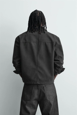 Куртка-рубашка свободного кроя из искусственной замши