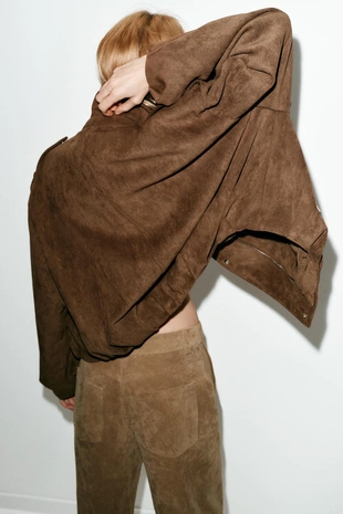 Куртка оверсайз в байкерском стиле из искусственной замши- Заказать в России